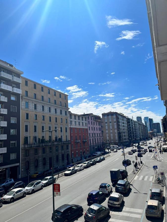 Marghespace Zona Stazione Centrale Appartamento Con Letto Matrimoniale E Bagno Milano Eksteriør bilde